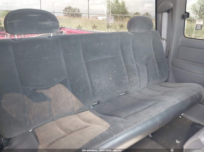 2000 Chevrolet Silverado 1500 Ls VIN: 2GCEC19T2Y1152166 Lot: 42946003