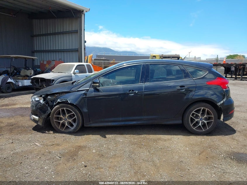 2015 FORD FOCUS SE - 1FADP3K2XFL211328