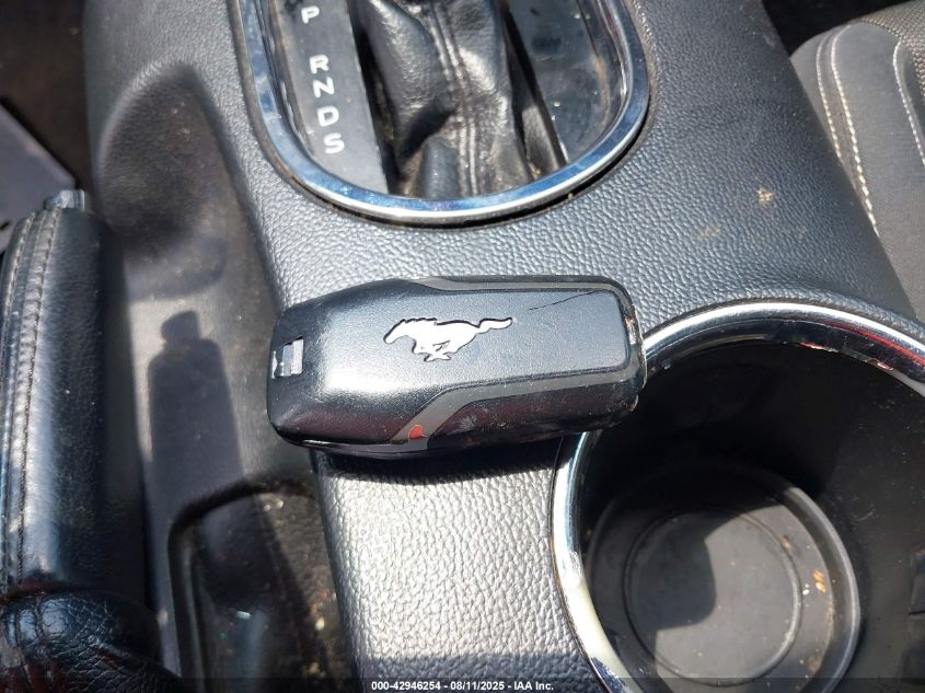 2015 Ford Mustang V6 VIN: 1FATP8EM1F5371530 Lot: 42946254