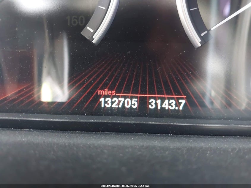 WBAFR9C56BC758760 2011 BMW 5ER photo no. 7