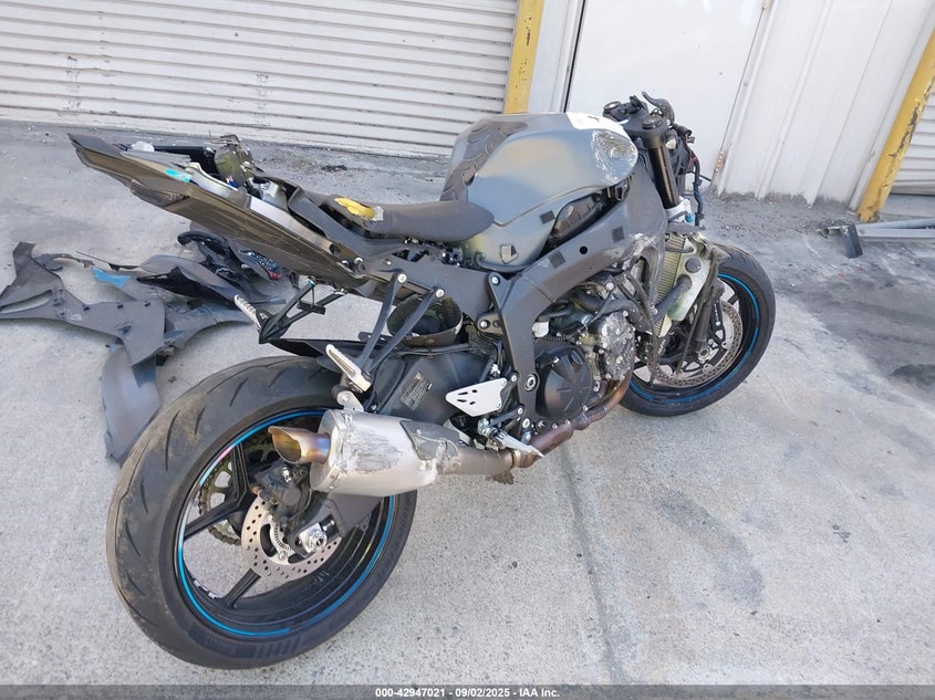 JKBZXJJ19SA024929 2025 KAWASAKI ZX photo no. 4