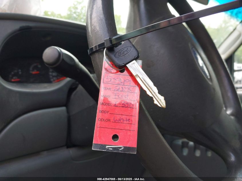 2003 Ford E-350 Cutaway Standard VIN: 1FDSE35L73HB18434 Lot: 42947085