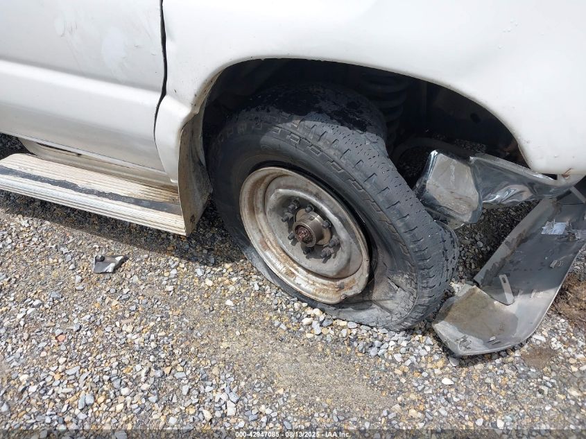 2003 Ford E-350 Cutaway Standard VIN: 1FDSE35L73HB18434 Lot: 42947085