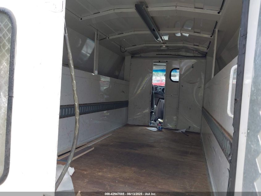 2003 Ford E-350 Cutaway Standard VIN: 1FDSE35L73HB18434 Lot: 42947085