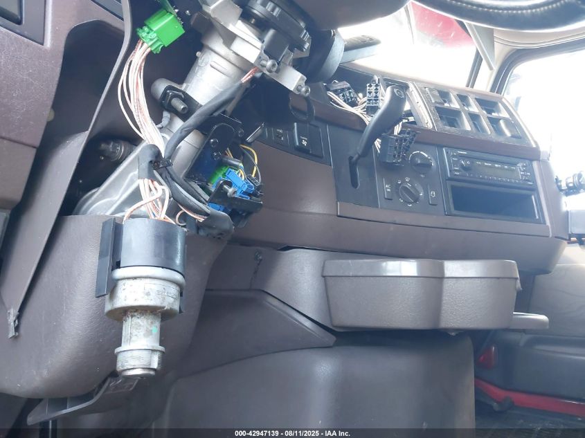 2014 Volvo Vn Vnl VIN: 4V4NC9EJ0EN174507 Lot: 42947139