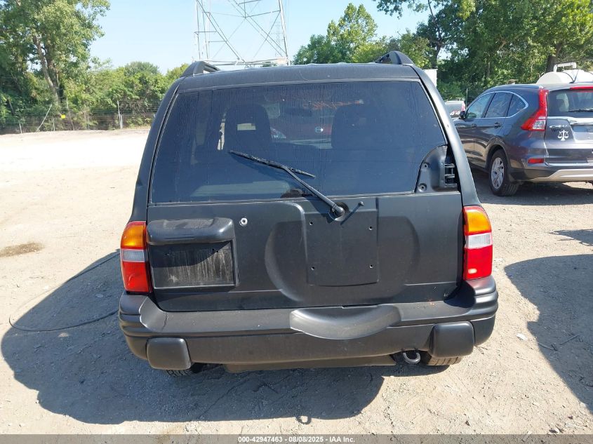 2003 Chevrolet Tracker Hard Top Base VIN: 2CNBJ134136942947 Lot: 42947463