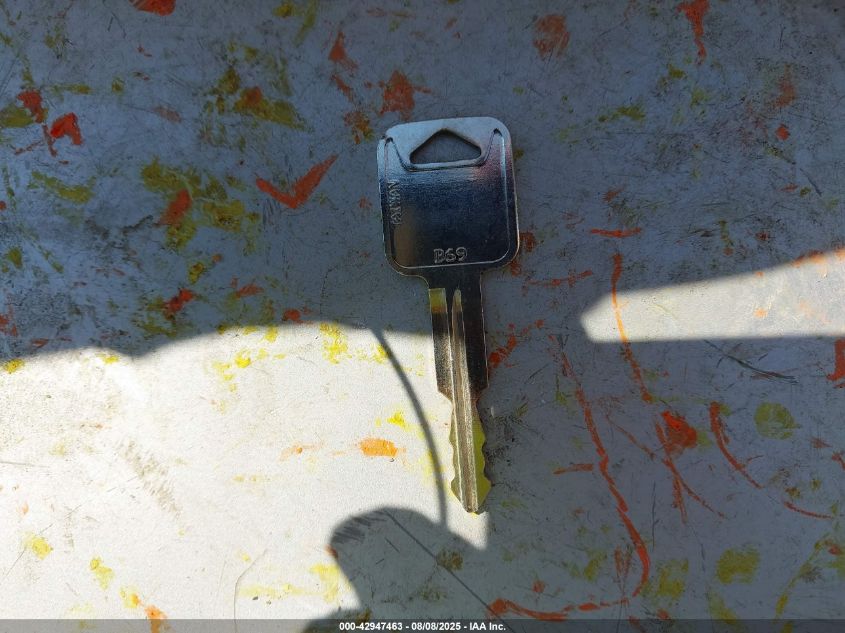 2003 Chevrolet Tracker Hard Top Base VIN: 2CNBJ134136942947 Lot: 42947463