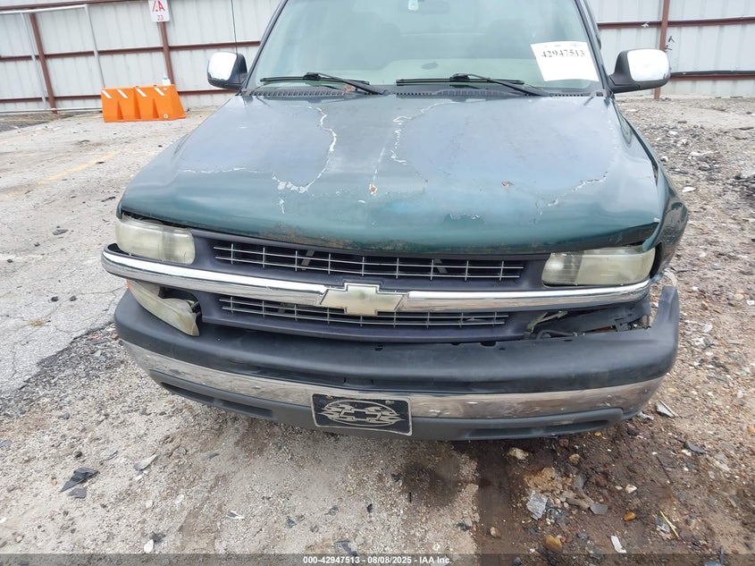2002 Chevrolet Silverado 1500 Ls VIN: 2GCEC19V521215835 Lot: 42947513