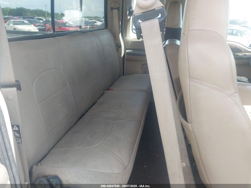 2000 Ford F-350 Lariat/Xl/Xlt VIN: 1FTSX31F0YEB11381 Lot: 42947956