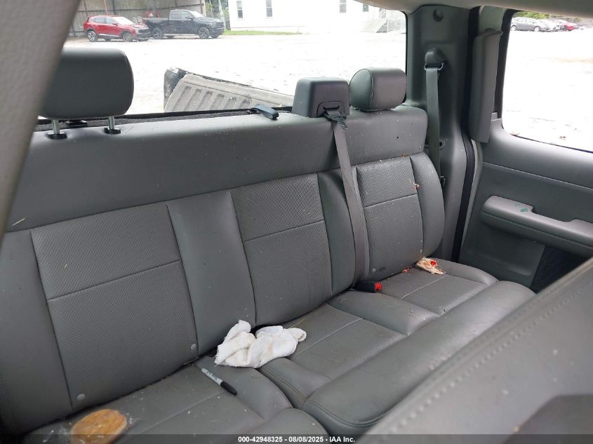 2007 Ford F-150 Stx/Xl/Xlt VIN: 1FTRX12W77NA40745 Lot: 42948325