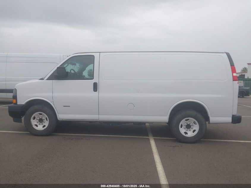 2022 Chevrolet Express Cargo Rwd 2500 Regular Wheelbase Wt VIN: 1GCWGAF14N1235630 Lot: 42948485