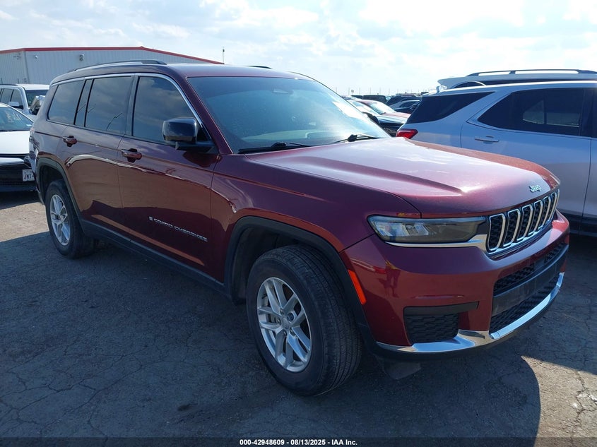 1C4RJKAG0P8813202 2023 Jeep Grand Cherokee L Laredo 4X4 auction photo 1