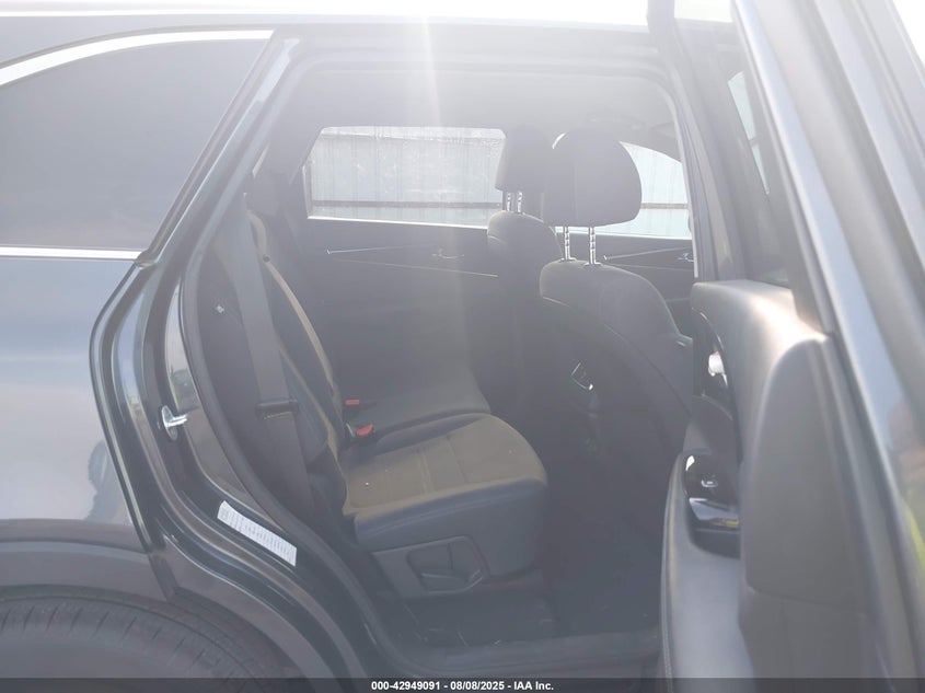 2020 Kia Sorento 3.3L Lx VIN: 5XYPG4A59LG610179 Lot: 42949091