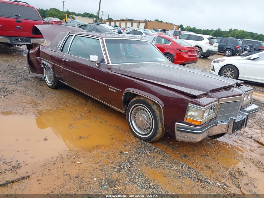 Zdjęcie główne ogłoszenia 1983 CADILLAC DEVILLE