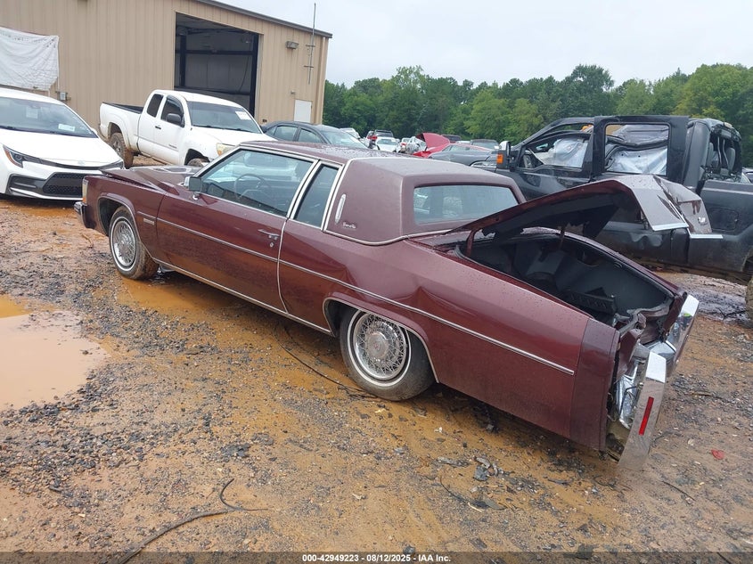 1983 CADILLAC DEVILLE — zdjęcie 3
