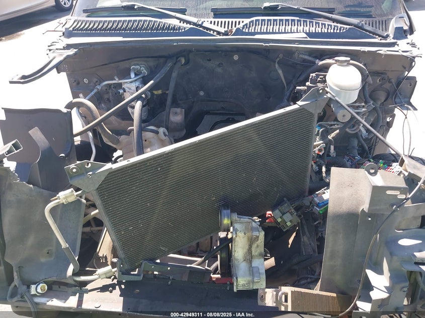 2004 Chevrolet Silverado 1500 Ls VIN: 1GCEC14V74Z121800 Lot: 42949311