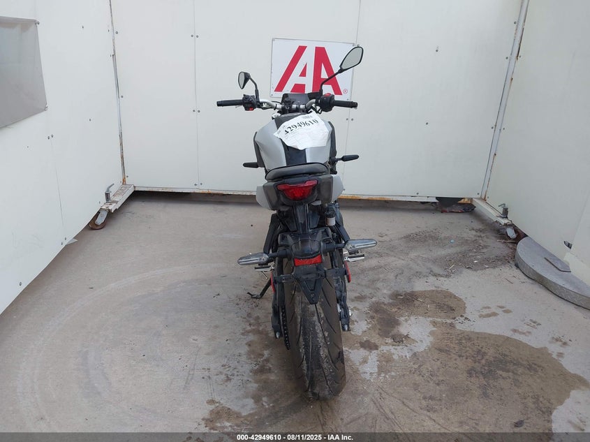 2025 YAMAHA MTN690 - JYARM48E9SA000588