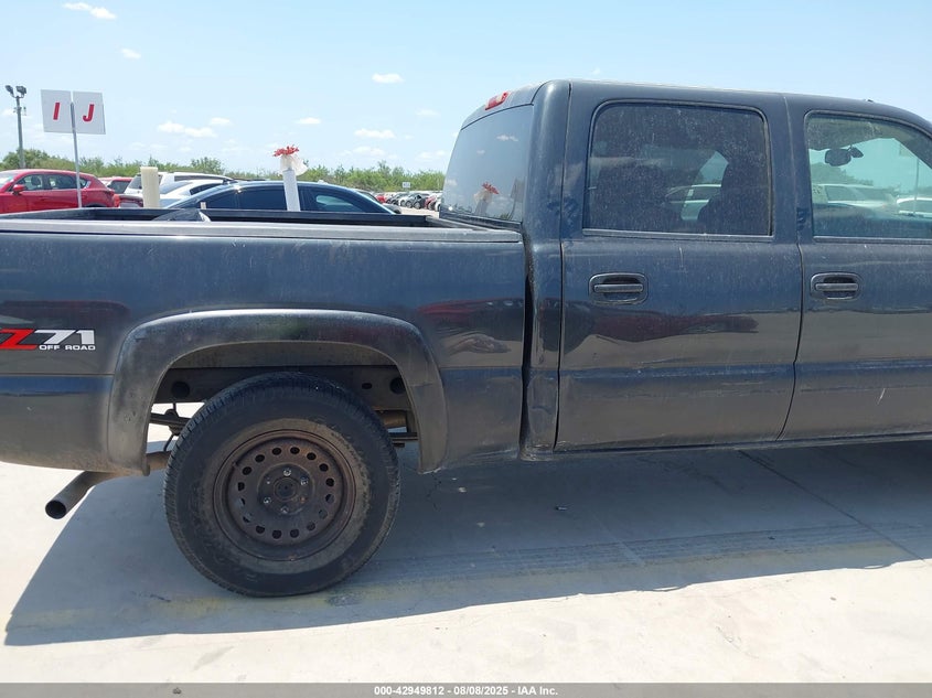 2005 Chevrolet Silverado 1500 Z71 VIN: 2GCEK13T951172938 Lot: 42949812