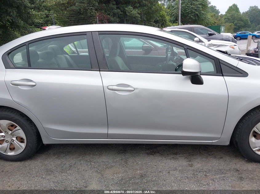 2013 HONDA CIVIC LX 2HGFB2F55DH565852