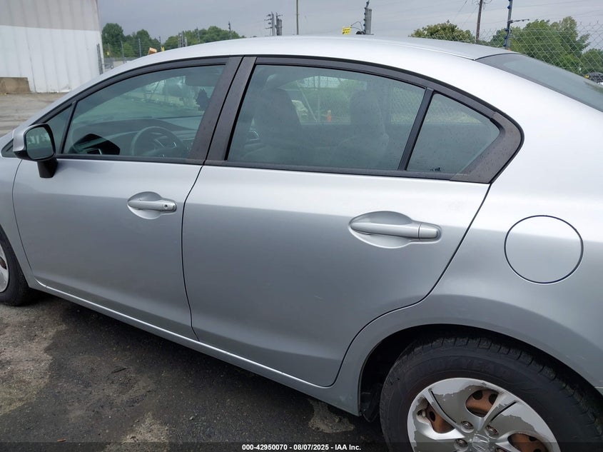 2013 HONDA CIVIC LX 2HGFB2F55DH565852