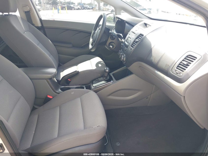 2017 Kia Forte 2.0 Lx Silver Lot 111042950108 Vin 3KPFK4A74HE040981