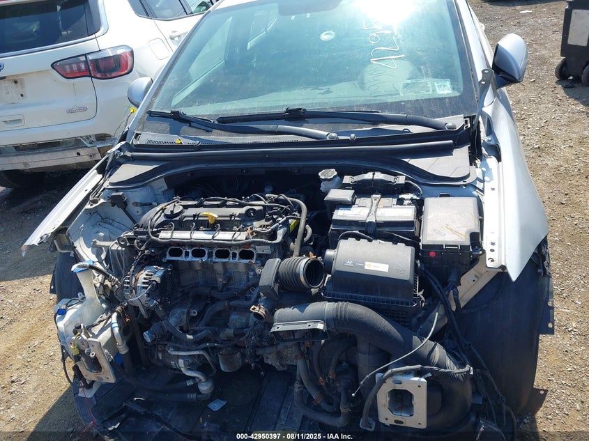 2017 HYUNDAI ELANTRA SE - KMHD74LF6HU095345