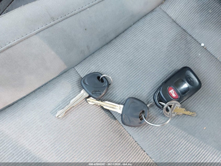 2017 HYUNDAI ELANTRA SE - KMHD74LF6HU095345