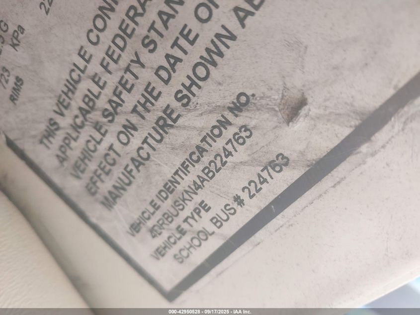 2010 Ic Corporation 3000 Ce VIN: 4DRBUSKN4AB224763 Lot: 42950528