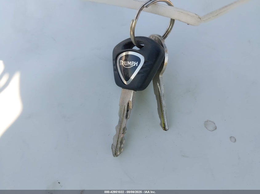 2016 TRIUMPH MOTORCYCLE BONNEVILLE T100 - SMT910K17GT728838