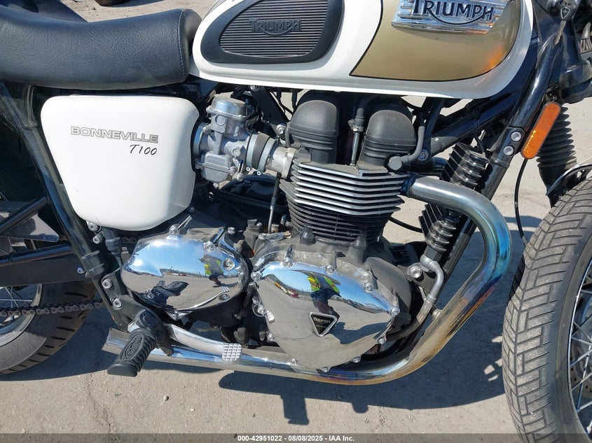 2016 TRIUMPH MOTORCYCLE BONNEVILLE T100 - SMT910K17GT728838