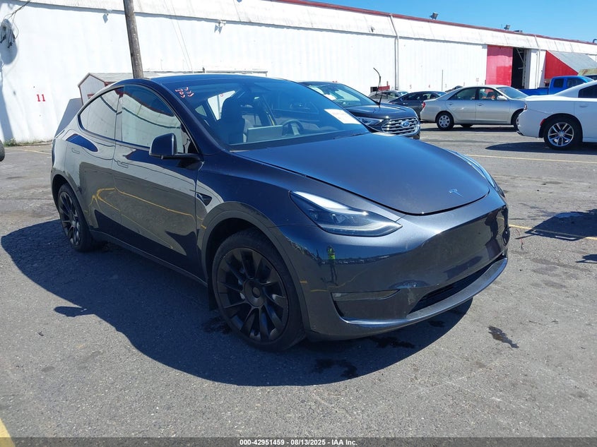 7SAYGDEE5RF016223 2024 Tesla Model Y Long Range Dual Motor All-Wheel Drive auction photo 1