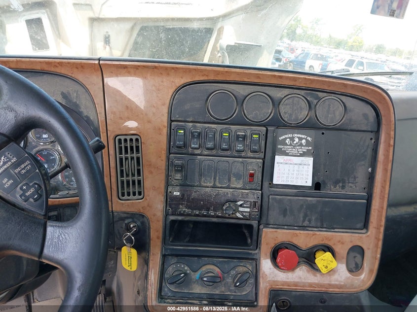 2015 International Prostar VIN: 1HSDJAPR2FH638339 Lot: 42951586