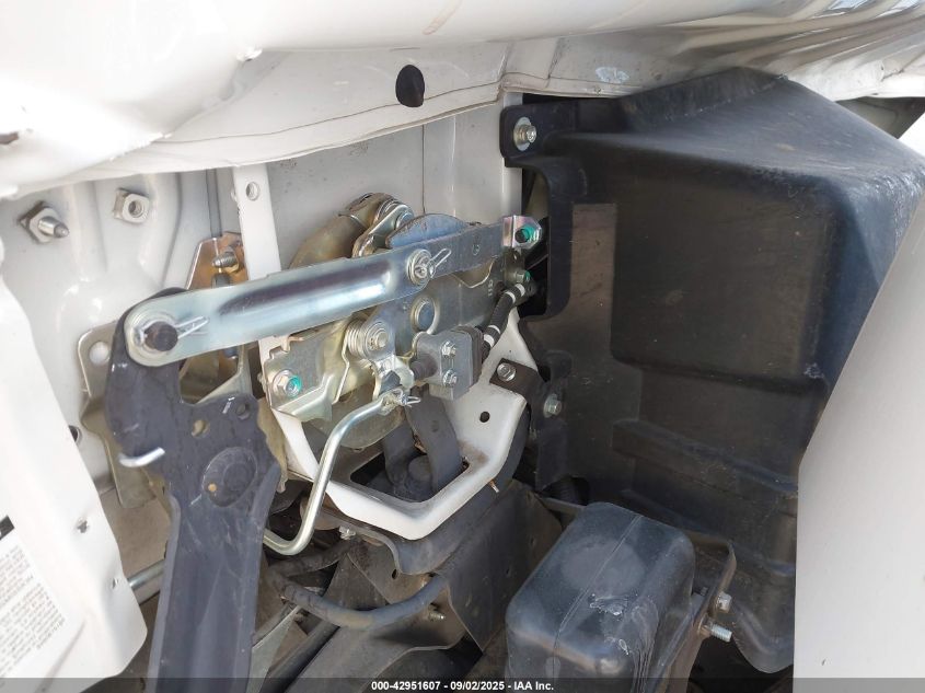 2022 Isuzu Nrr VIN: JALE5W165N7300160 Lot: 42951607