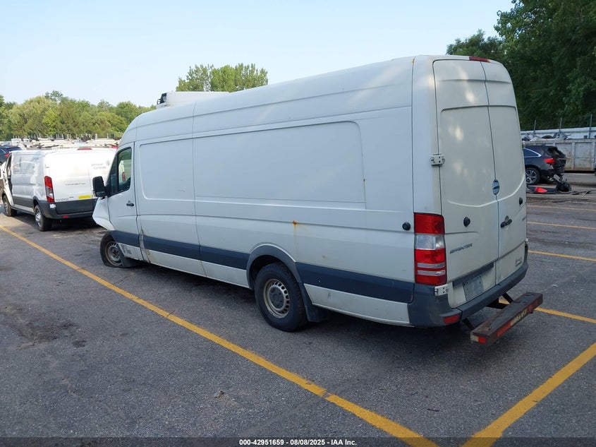 WDYPE8DD9GP362619 2016   photo no. 3