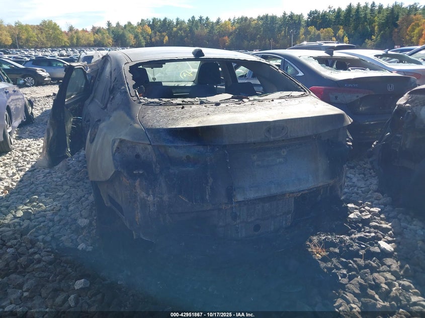 2021 Kia Forte Lxs VIN: 3KPF24AD4ME376131 Lot: 42951867