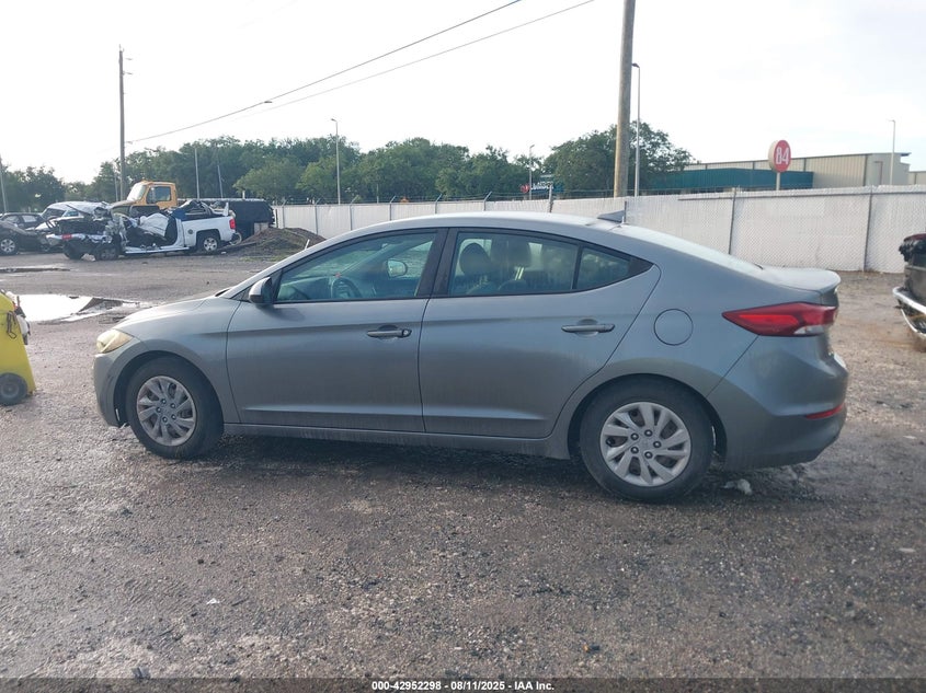 2017 HYUNDAI ELANTRA SE - KMHD74LF3HU074968