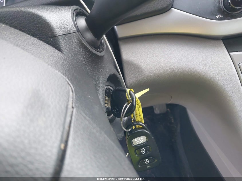 2017 HYUNDAI ELANTRA SE - KMHD74LF3HU074968