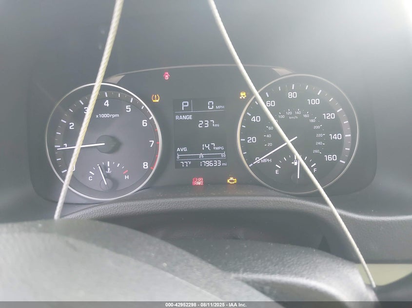 2017 HYUNDAI ELANTRA SE - KMHD74LF3HU074968