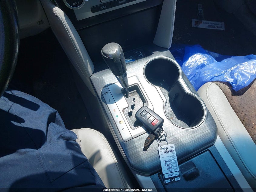 2012 Toyota Camry Hybrid Xle VIN: 4T1BD1FK1CU051589 Lot: 42952337