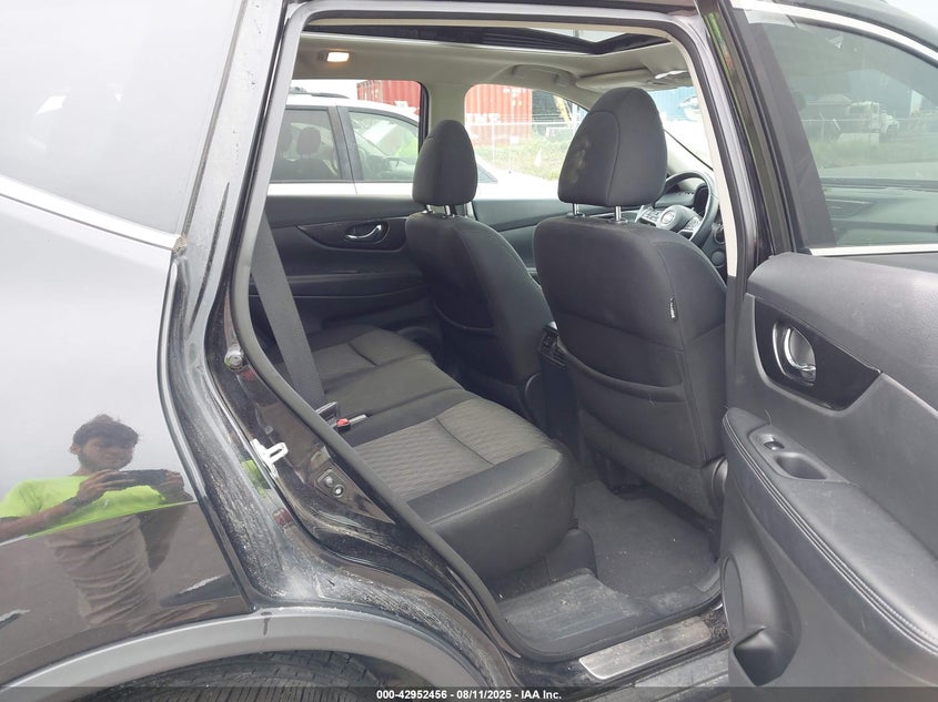 2017 NISSAN ROGUE SV - 5N1AT2MV6HC764700