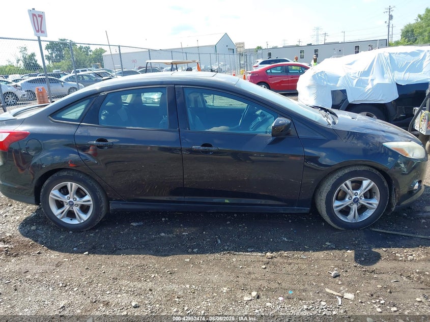 2012 Ford Focus Se VIN: 1FAHP3F22CL421400 Lot: 42952474