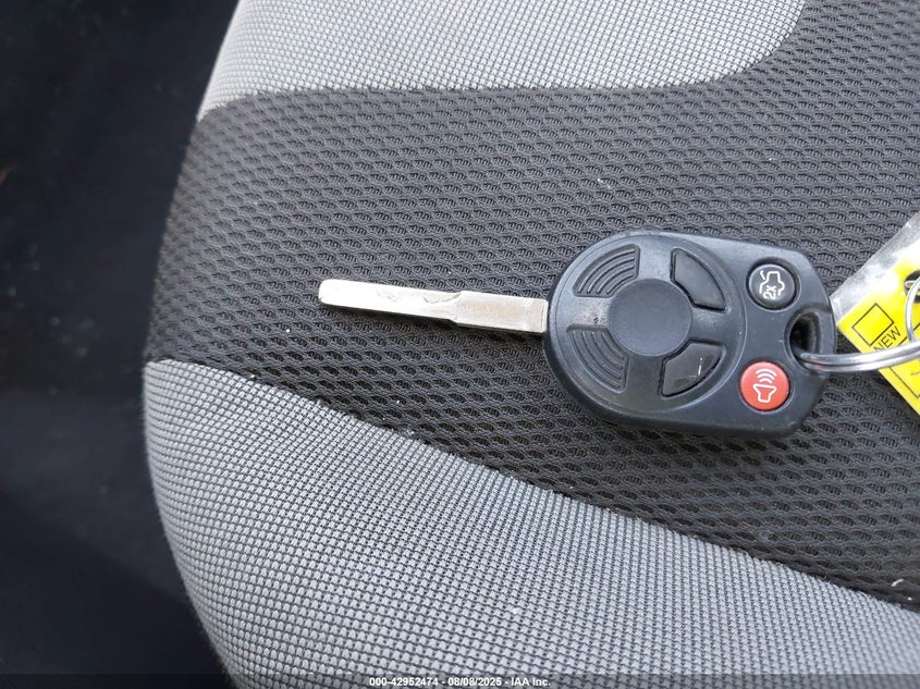 2012 Ford Focus Se VIN: 1FAHP3F22CL421400 Lot: 42952474