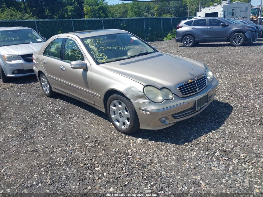 2005 Mercedes-Benz C 240 Luxury 4Matic
