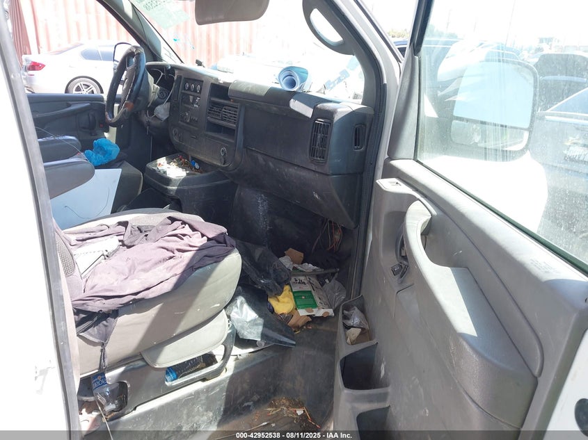 2013 CHEVROLET EXPRESS 1500 auction photo 5