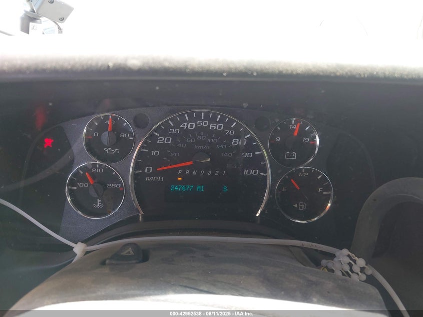 2013 CHEVROLET EXPRESS 1500 auction photo 7