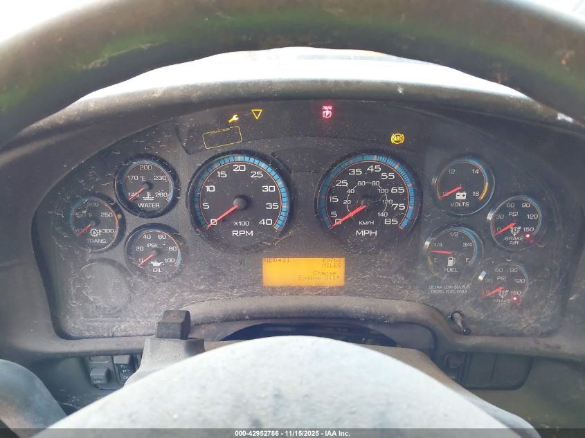 2013 Ic Corporation 3000 Ce VIN: 4DRBUSKN1DB303411 Lot: 42952786