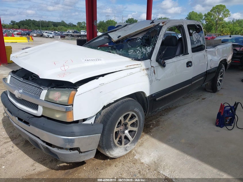 1GCEC19T85Z256762 2005 CHEVROLET SILVERADO photo no. 2