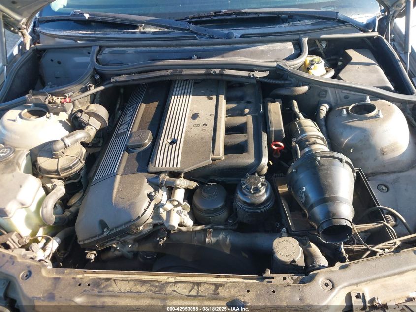 2005 BMW 325I VIN: WBAEV33495KX11969 Lot: 42953058