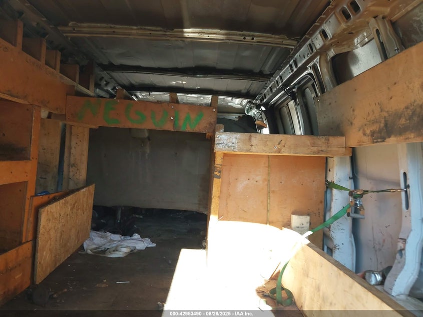 2019 Chevrolet Express 2500 Work Van VIN: 1GCWGAFP4K1350647 Lot: 42953490