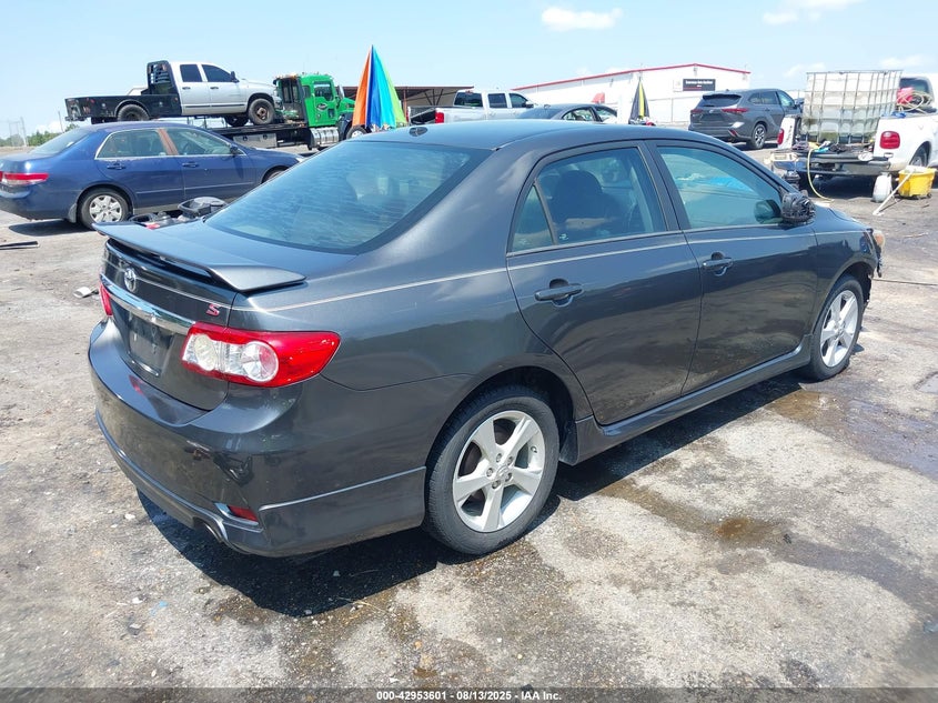 2T1BU4EE4BC593704 2011 TOYOTA COROLLA photo no. 4